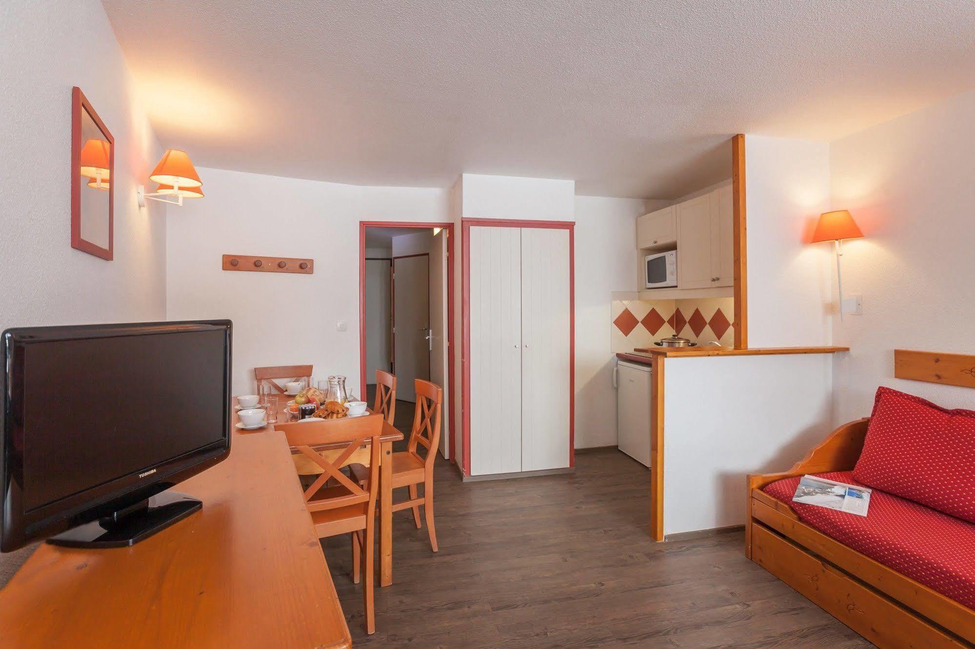 Residence Les Melezes ラルプ・デュエ エクステリア 写真